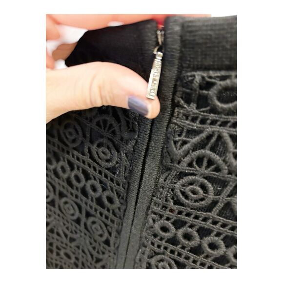 G30 Tory Burch Roberta Crochet Inset Knit Sweater Dress Career Work Sz 8 - Picture 5 of 8